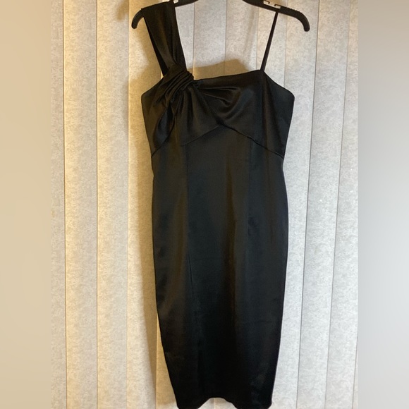 David Meister Black One Shoulder Dress - Picture 1 of 6